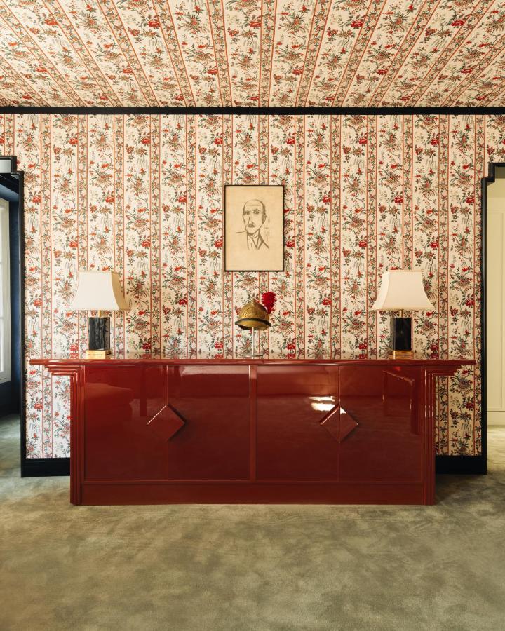 Hotel Les Cinabre Paris