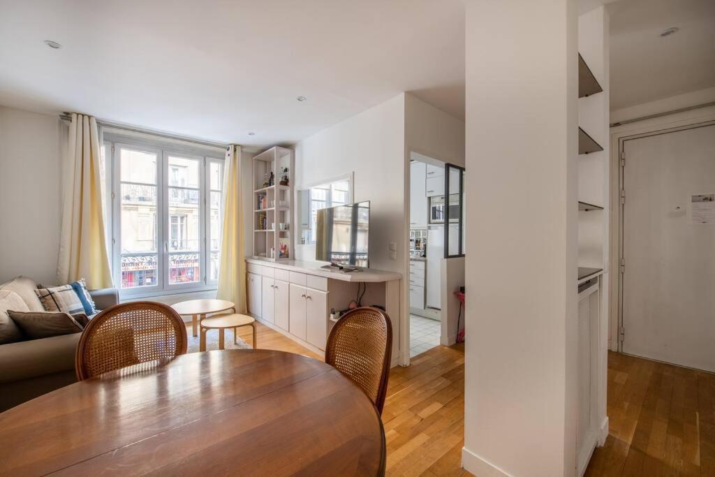 Goujon - Cozy In Nation-picpus Neighborhood * Paris