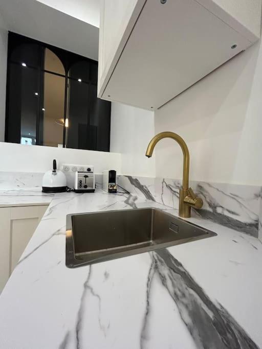 Cardinet - Beautiful 17 Apartamento *