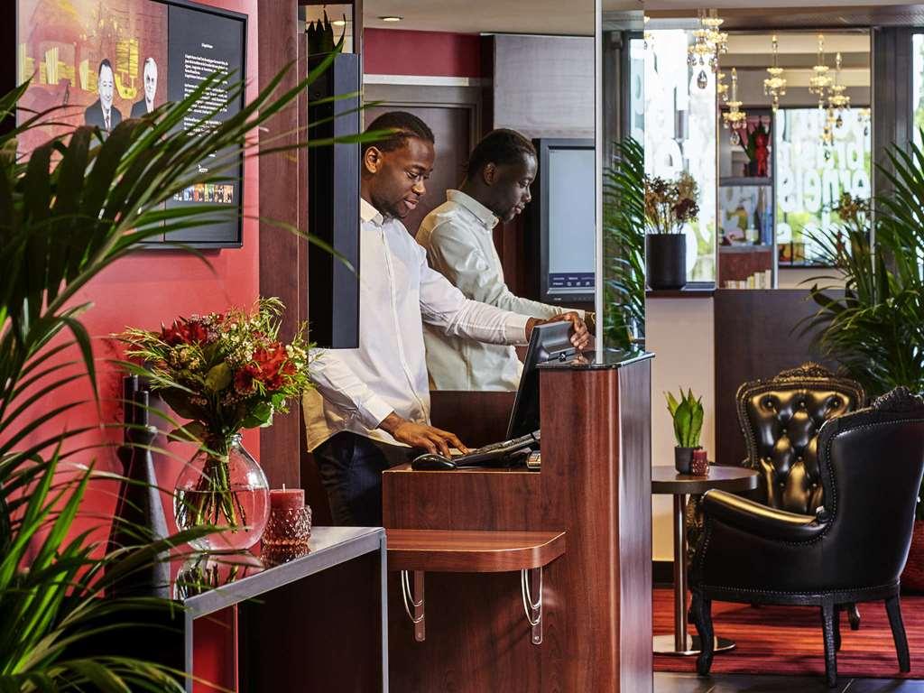 Mercure Tour Eiffel Pont Mirabeau 4*