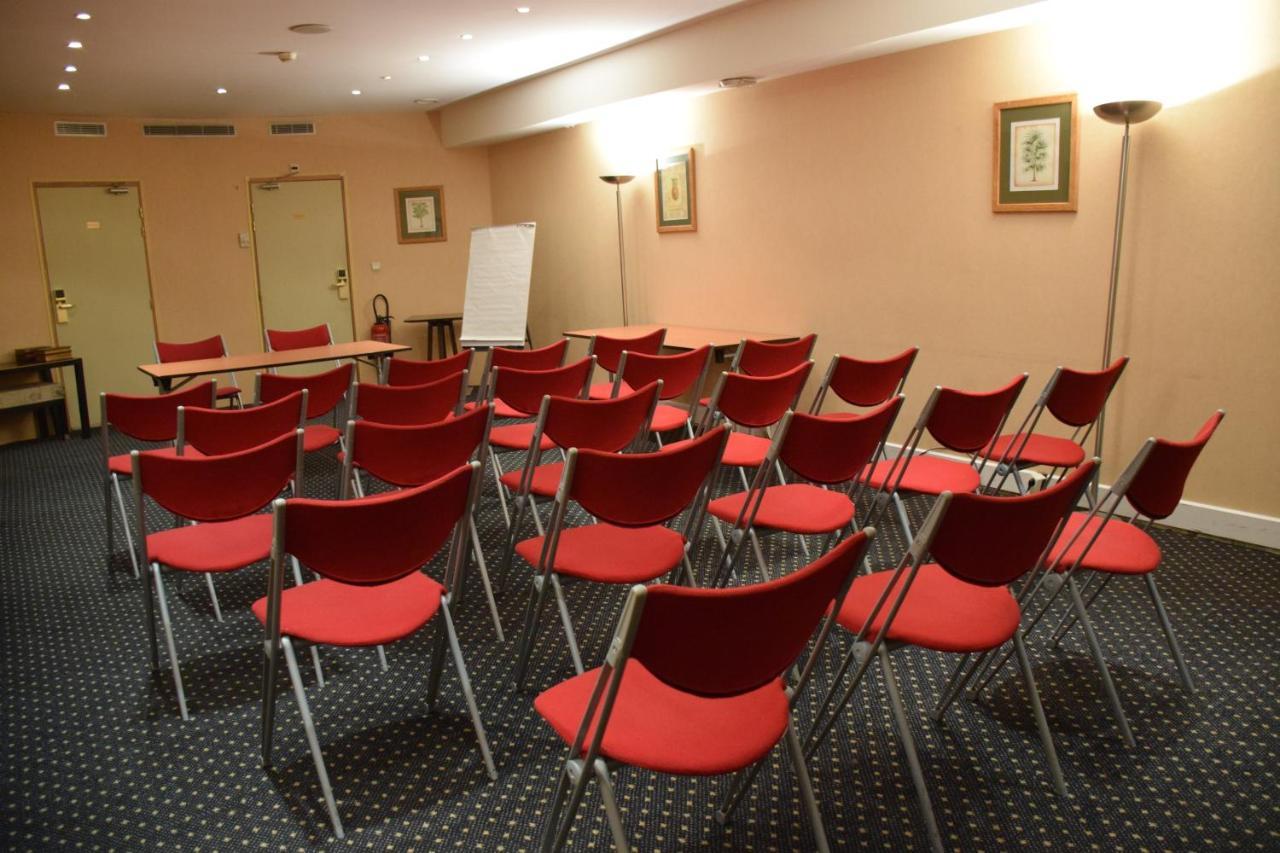 Lutece Port Royal Hotel 4*