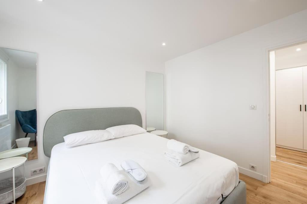 Apartment Rollin - Beautiful Renovated Flat In The Heart Of Paris