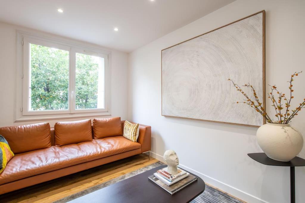 Apartment Rollin - Beautiful Renovated Flat In The Heart Of Paris