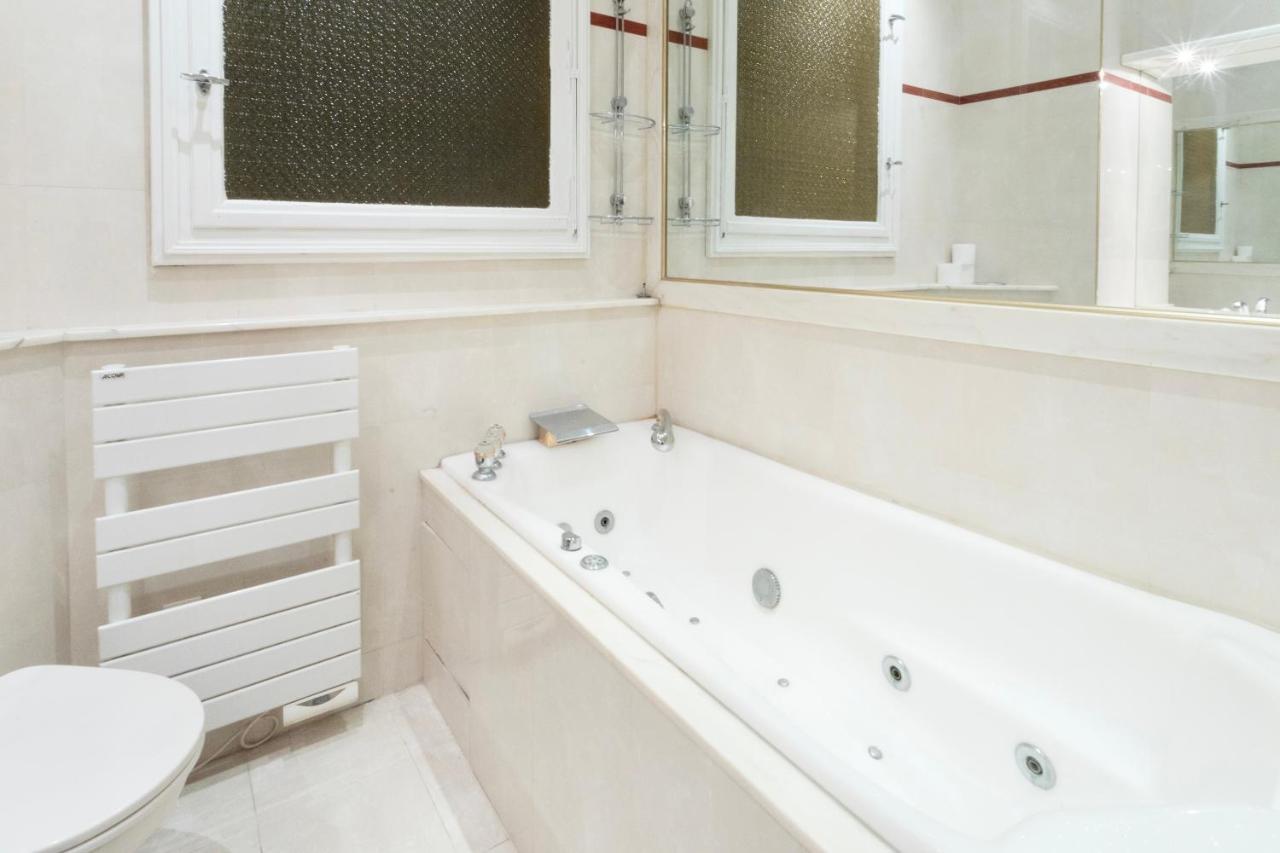 Apartment Spcaious Flat 160 M2 Next To Eiffel Tower *