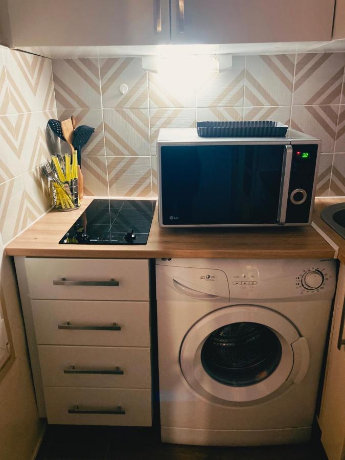 Apartment Montparnasse Gare Studio Paris