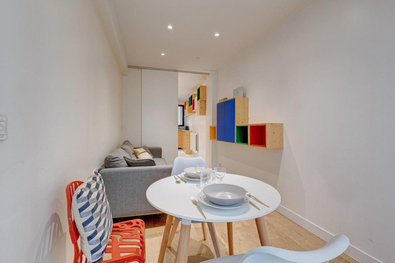 296 Ponceau - Superb In Apartment