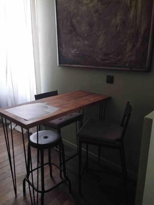 Apartment Cosy Nest In Montmartre