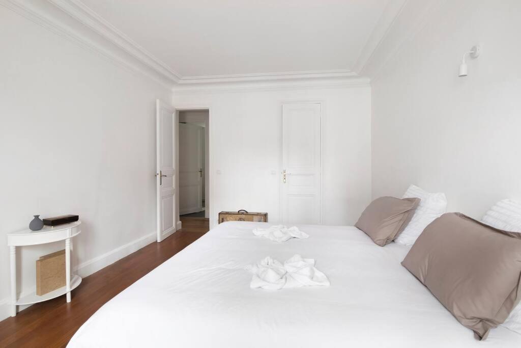 Magnificent In Near Champs Elysees-8 Ppl Paris