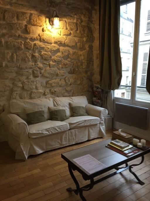 Authentic Marais Apartment