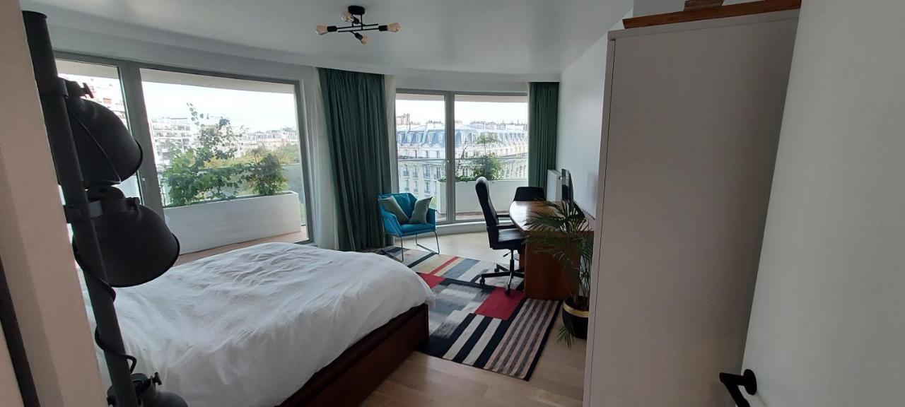150m2 And A 45m2 Terrace At 8th Floor With Air Conditioning * Paris