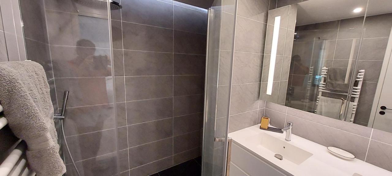 150m2 And A 45m2 Terrace At 8th Floor With Air Conditioning * Paris