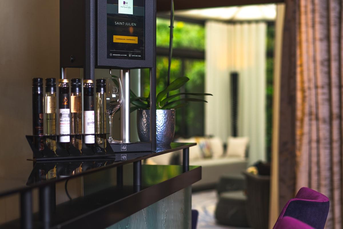 Garden-elysée Hotel 4*