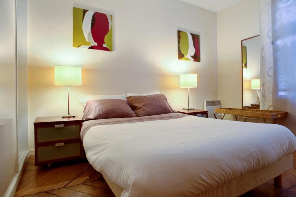 Appartement Place De L'odeon Sur Cour Tres Calme