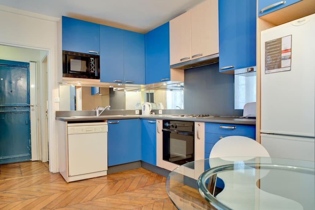 Place De L'odeon Sur Cour Tres Calme Appartement Paris