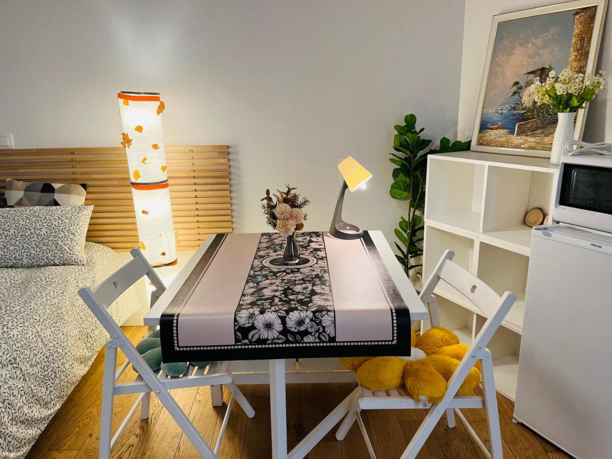 Apartment Dream Dwell Paris- The 6th District Historical Near Montparnasse *