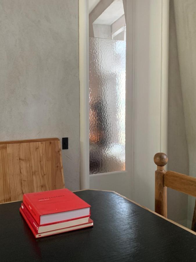 Apartamento Famous Parisian Designer's Pied-a-terre In Le Marais Paris