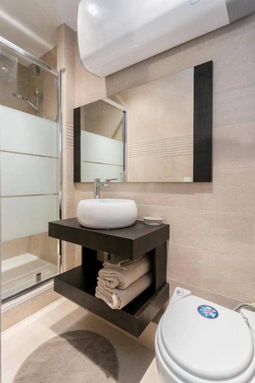 Great Sized Studio Next To Invalides Apartamento *