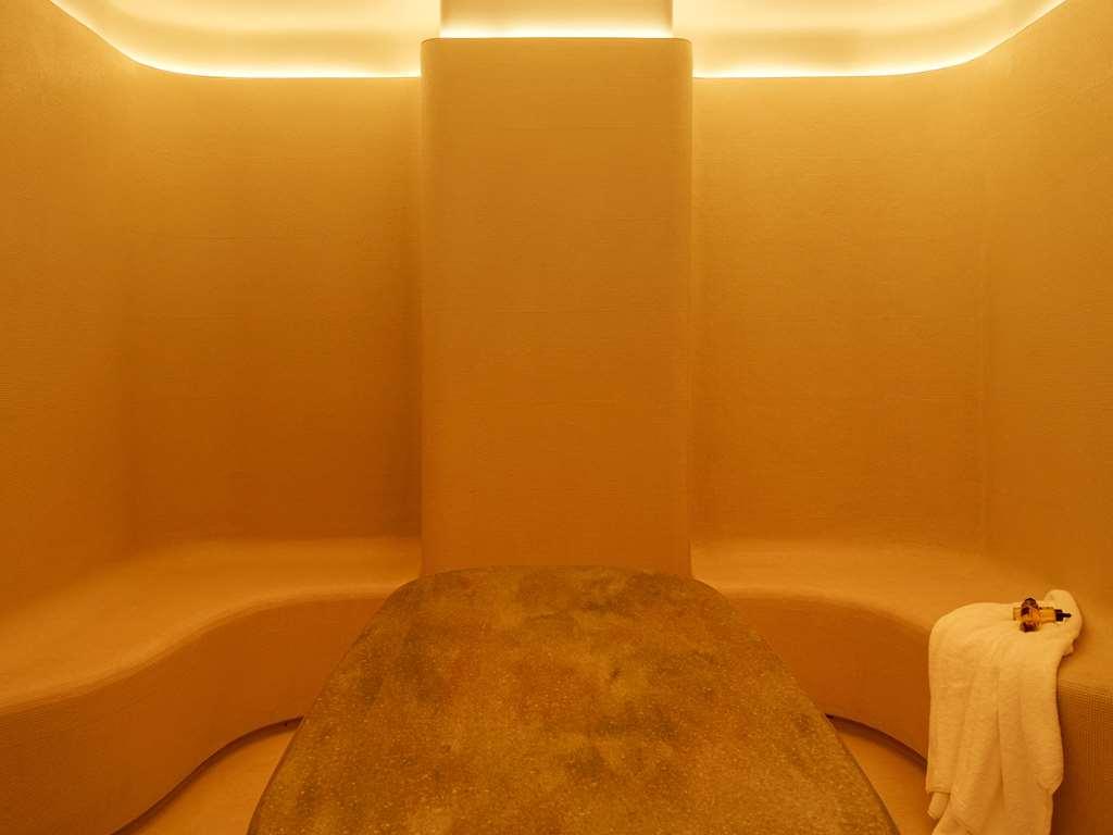 Hotel So/ 2*