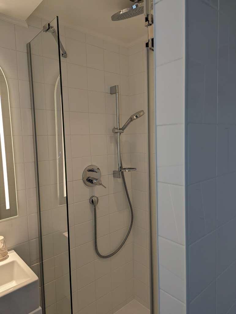 Hotel Best Western Bretagne Montparnasse 4*
