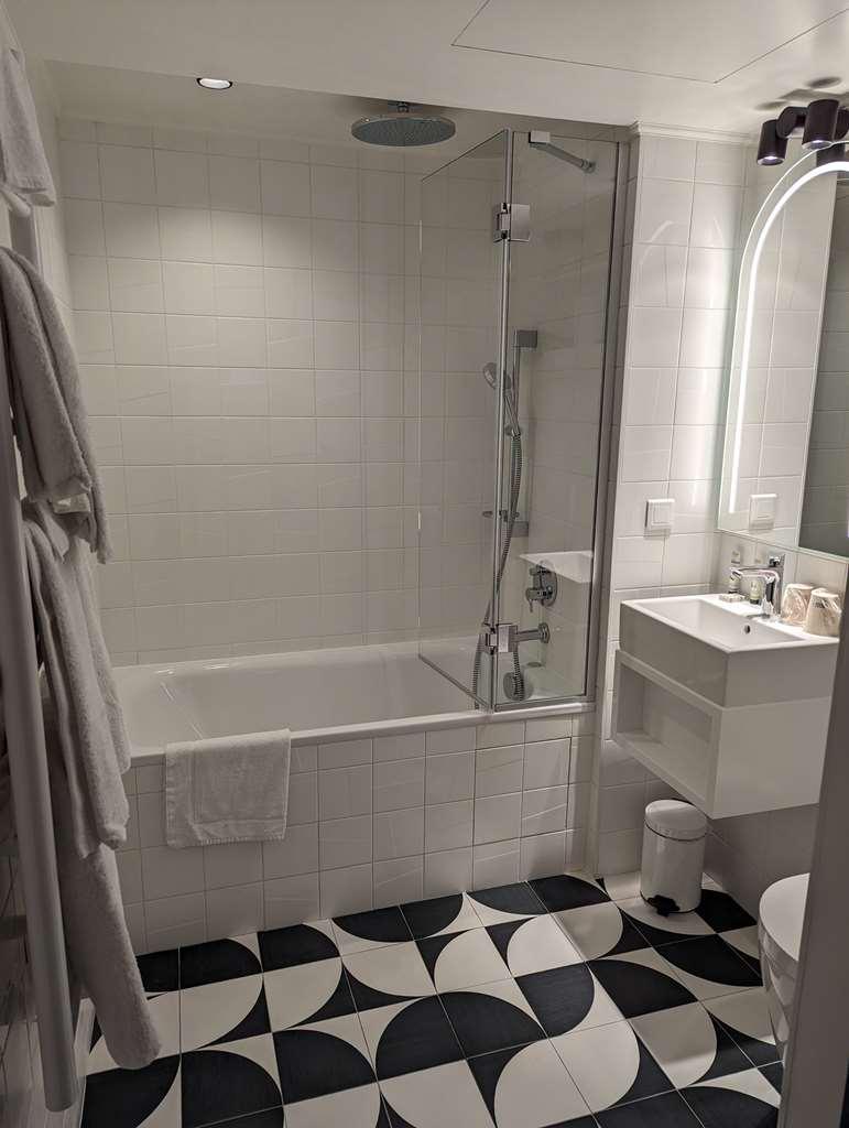 Hotel Best Western Bretagne Montparnasse 4*