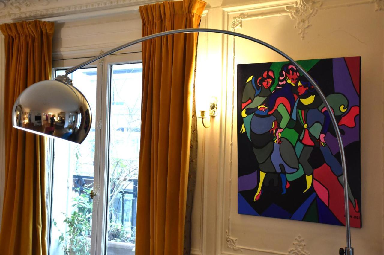 Apartment Rue De Paradis Paris