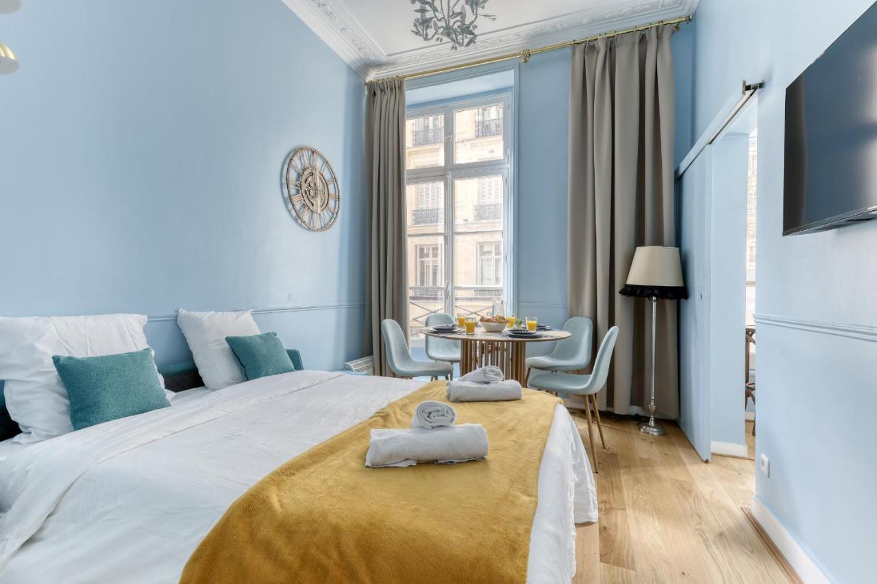 The Typical Parisian Flat - Louvre Royal - 1 * Paris