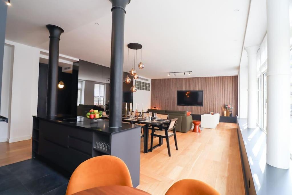 Amazingapartment # Le Marais# Rue Des Archives# Ac Apartment Paris
