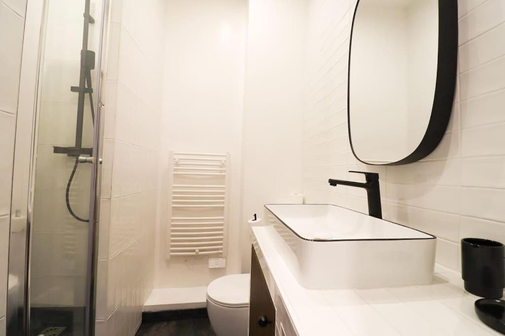 Amazingapartment # Le Marais# Rue Des Archives# Ac Paris