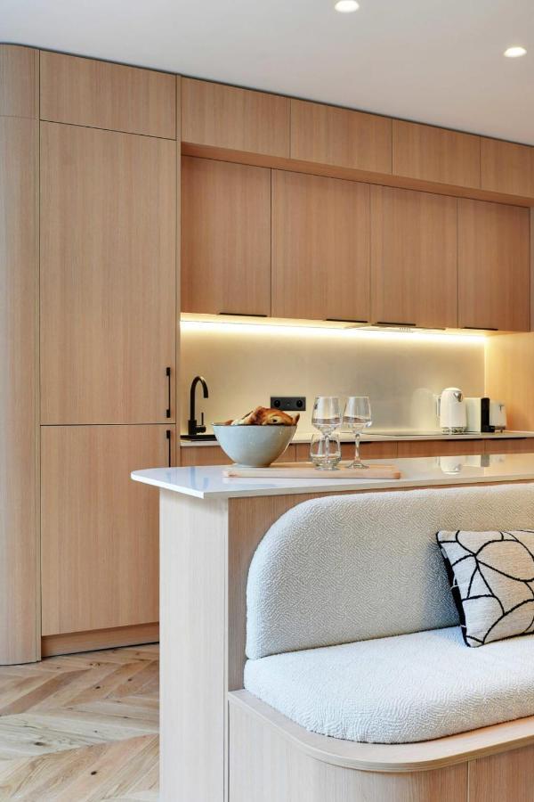 Apartment Incredible Flat - 4 Br-10p - Matignon - Champs Elysees *