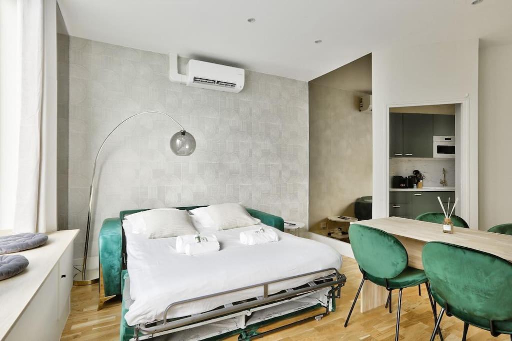 Apartment Cosy - Eiffel Tower *