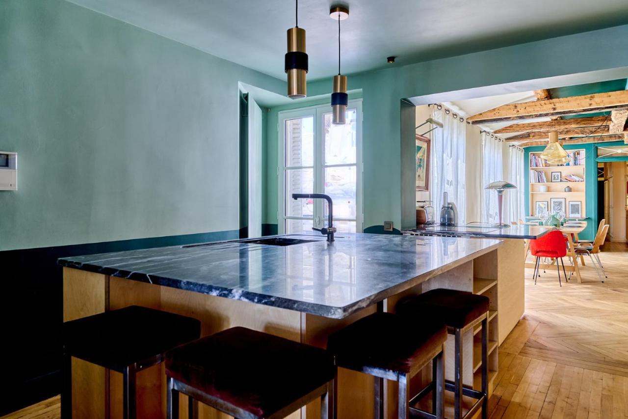 Appartement Center Of With Terrace By Studio Prestige *