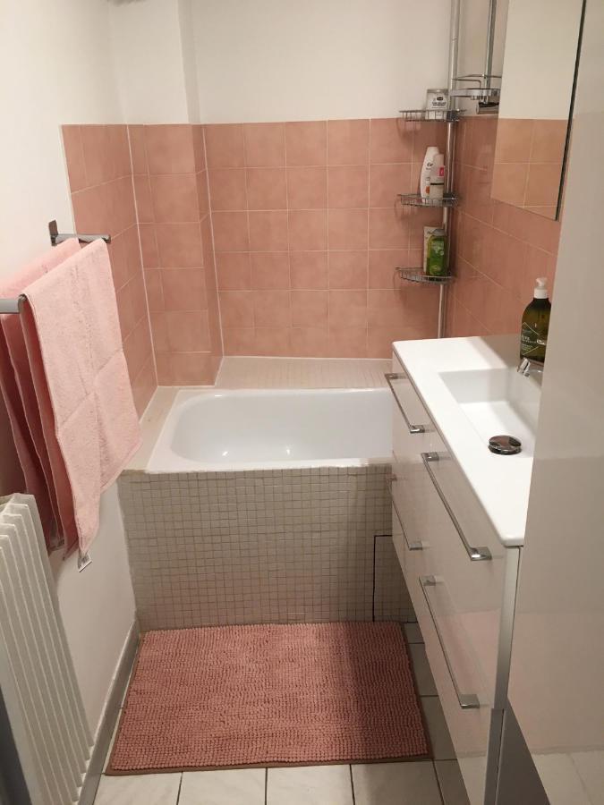 Apartment A Paris, Au Bord De L'eau Paris