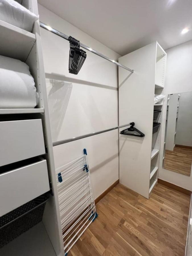 Charme Parisien Au Coeur Du Marais - Voltaire Apartment *