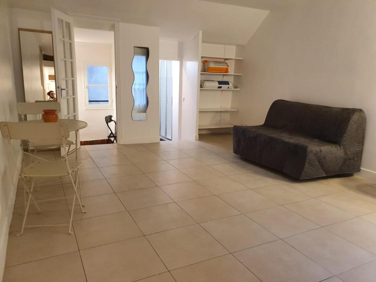 Charming Chatelet - Beaubourg Apartment Paris
