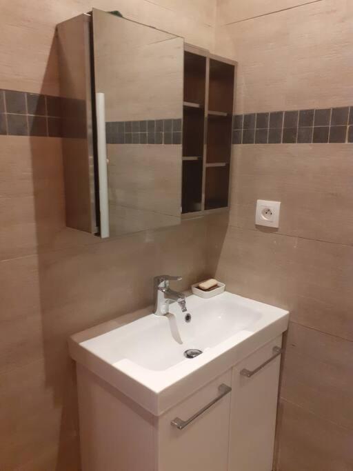 Apartment Bienvenue Au Studio Central *