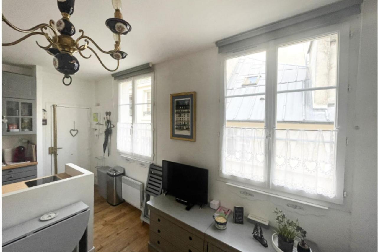 Quiet And Charming Studio For Two In 2th Apartamento Paris