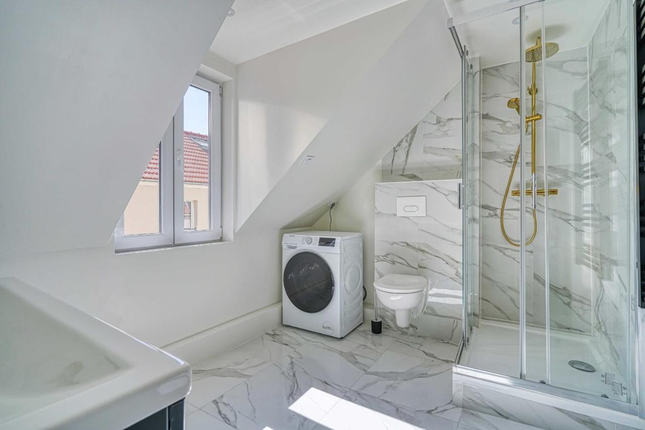 Beautiful For 4 People In The Heart Of Le Marais