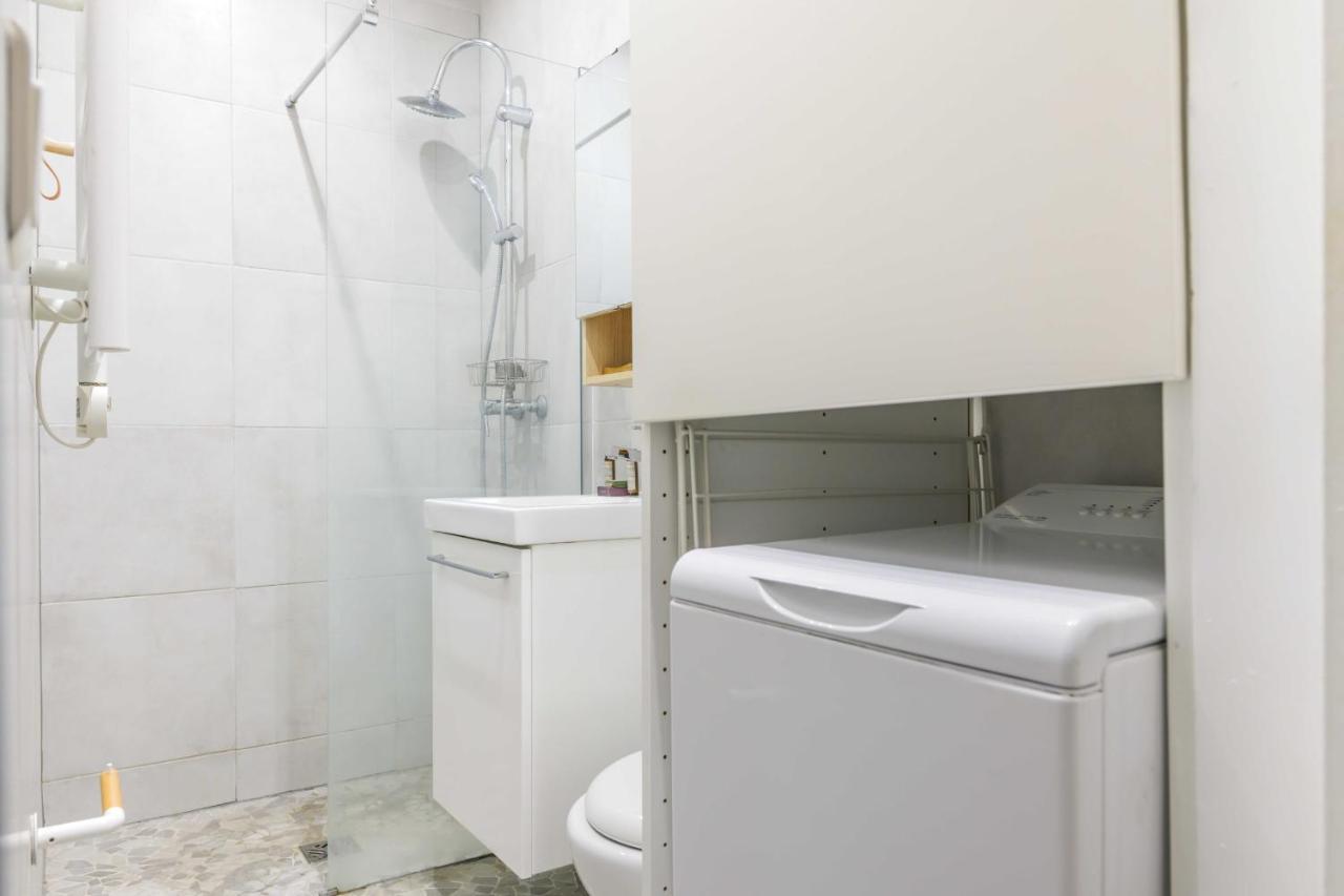 Charming Studio For Two People - Jardin Du Luxembourg Apartment