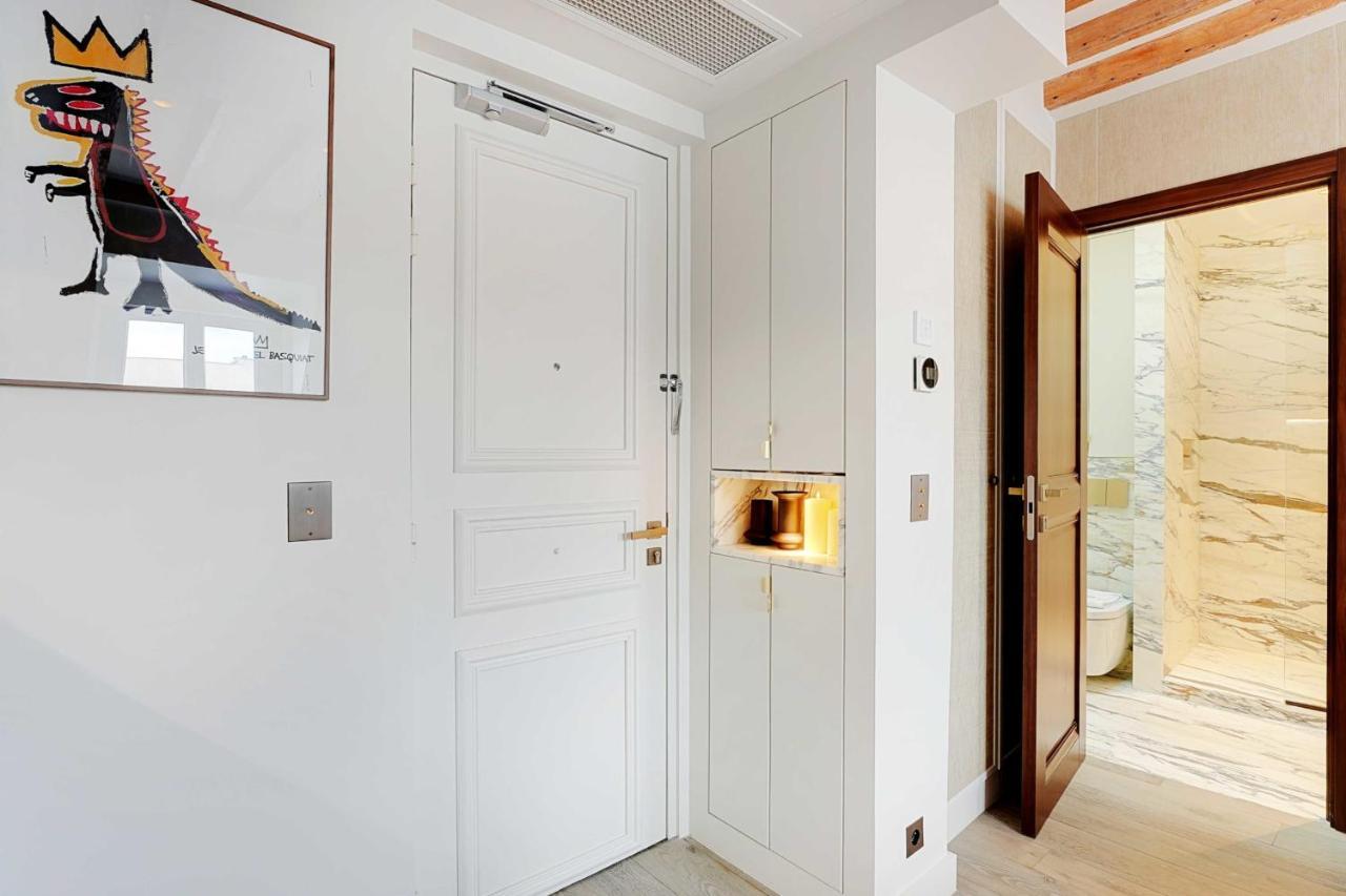 Stylish - 2p - Vendome Square Appartement