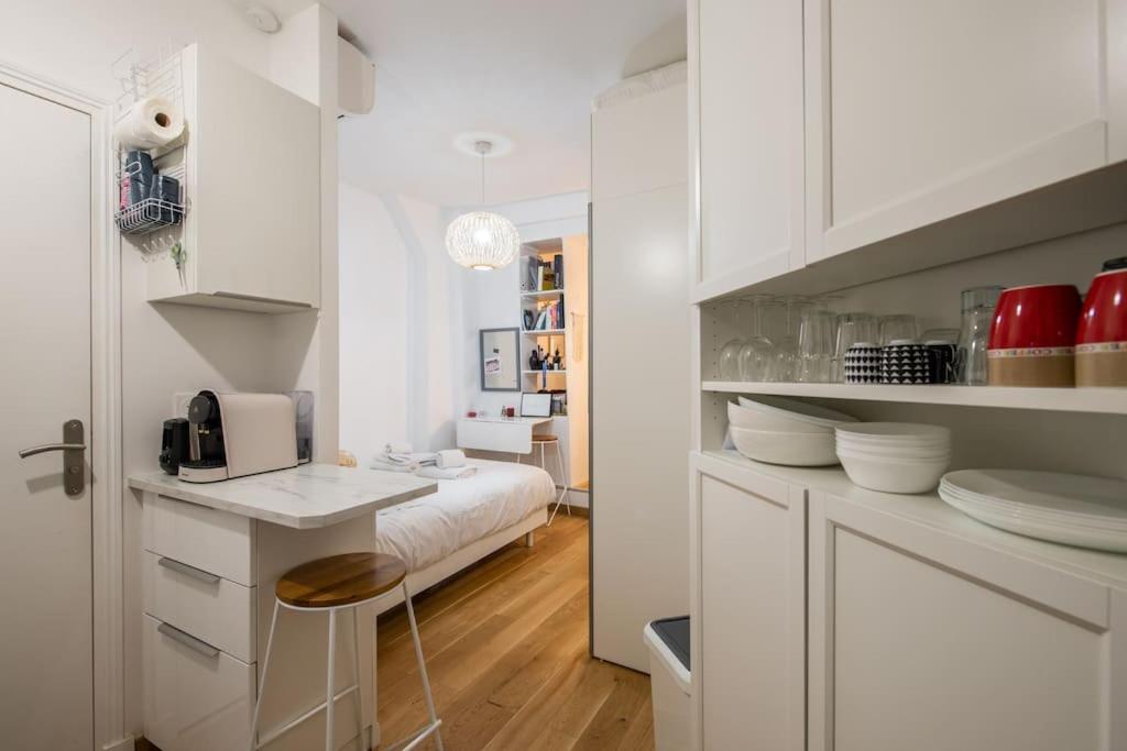 Vertus - Cozy In The Marais Neighborhood Apartment