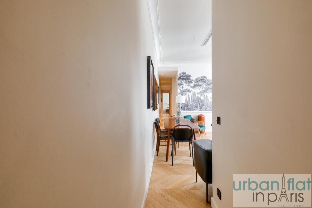 141 - Beautiful Flat Triangle D Or Champs Elysees Appartement