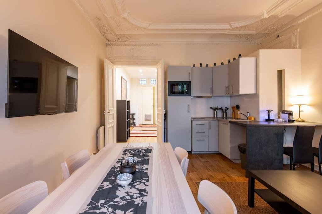 Morland - And Cozy Near The Seine Paris