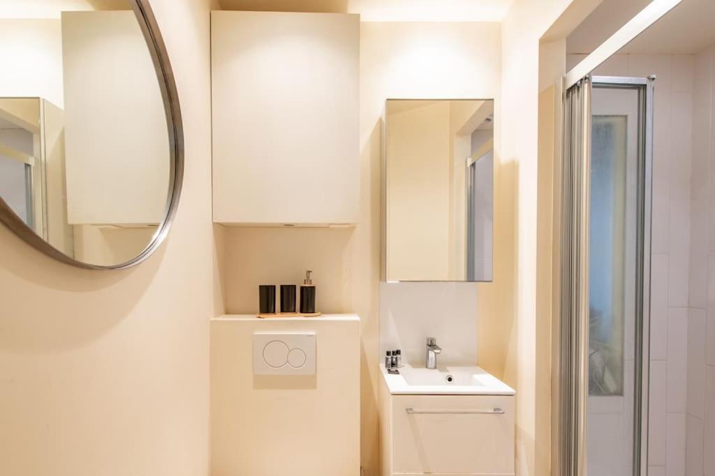 Apartment Morland - And Cozy Near The Seine Paris