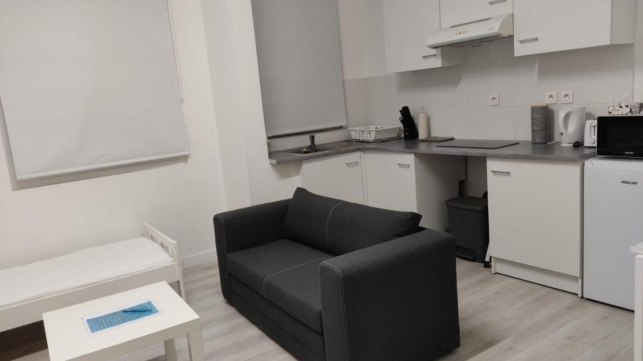 Nice Flat Near Gare Du Nord O Gare Du L Est Free Wi-fi And Netflix Apartment