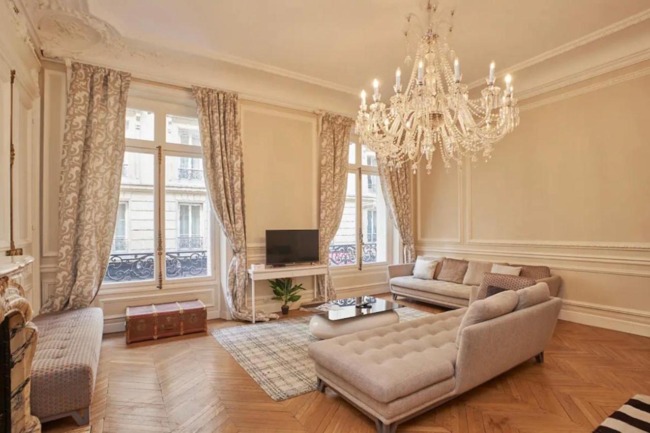 Glamorous Apartment, Excellent Location Paris