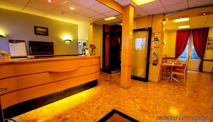Hotel Des Trois Gares 3*