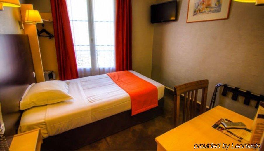 Des Trois Gares 3* Paris
