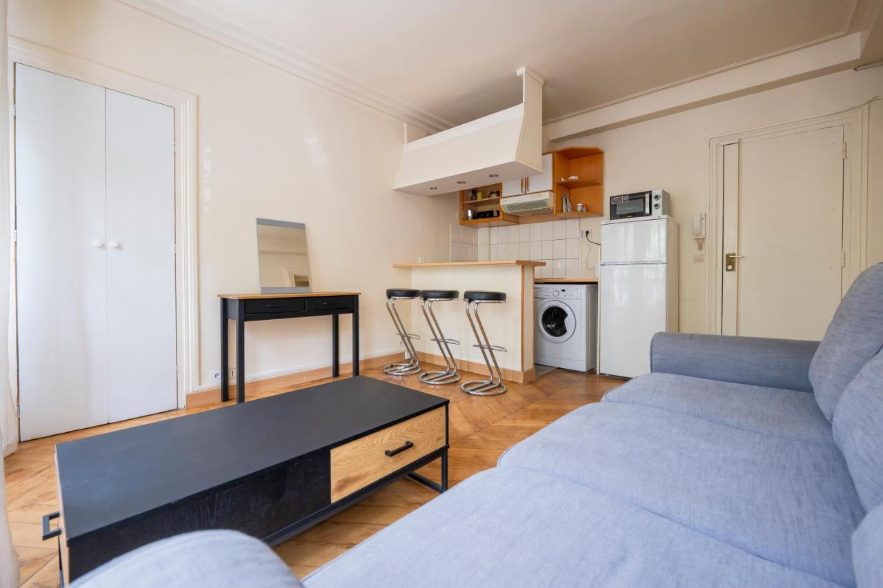 Deux Pieces Avenue Parmentier Apartment