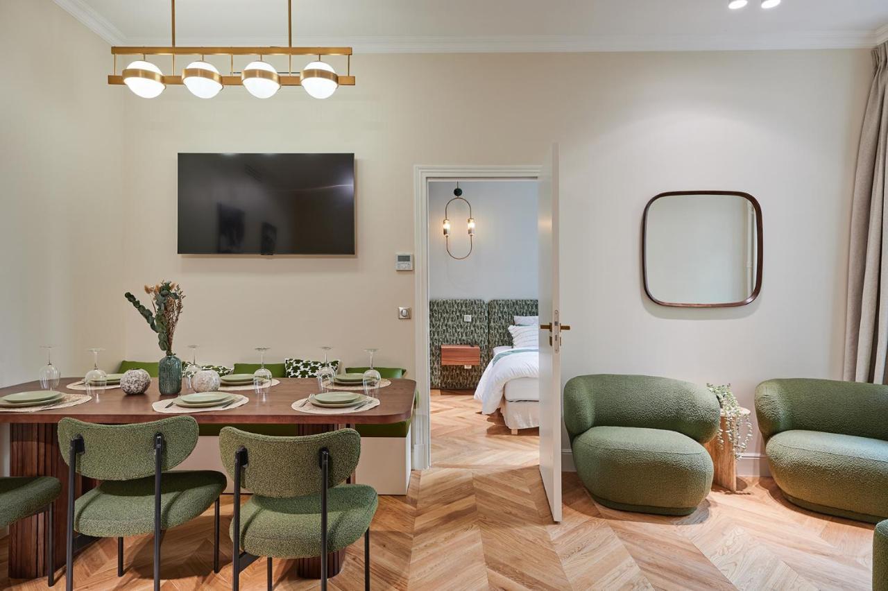 Center Of By Prestige Apartment