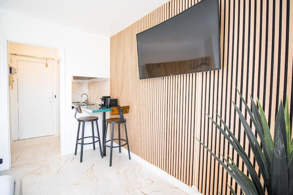 Typical Parisian In Le Marais Apartment
